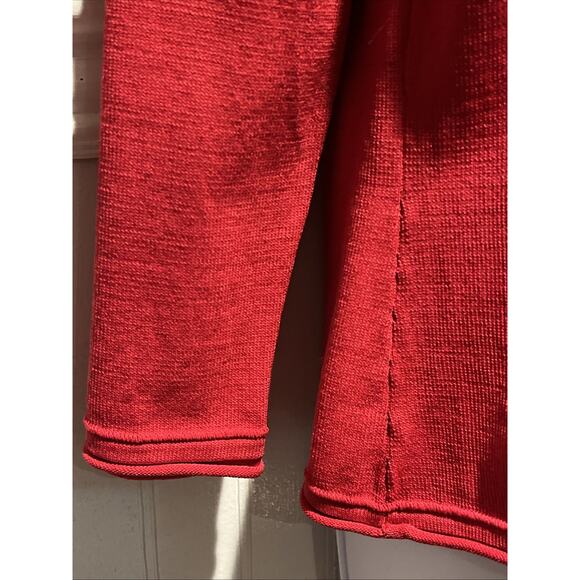 Talbots Women’s Red Crew neck LS Ribbed Knit Stretchy Dressy Top Shirt PM - Picture 3 of 9